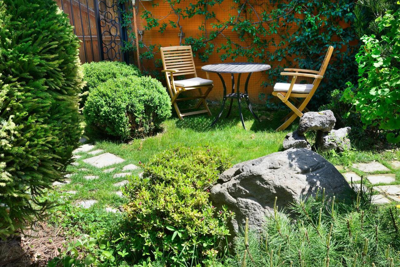 The Zodiac Garden Hotel Mtsʼkhetʼa Exterior foto